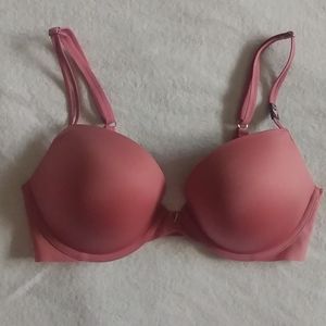 *NWT* Victoria's Secret Push-Up Bra